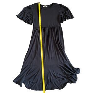 Reb in J Black Ruffled Hem Short Sleeved Stretchy Tiered Midi Dress Sz M NWOT